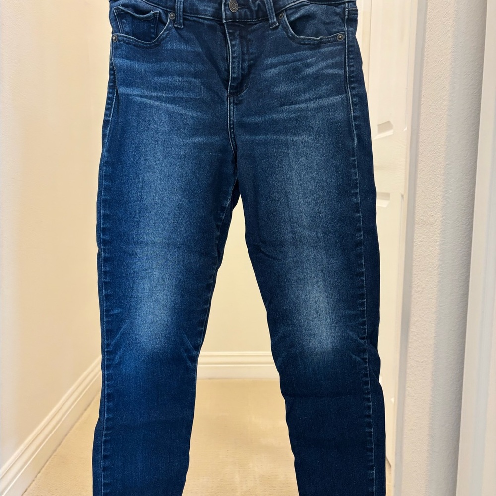 Lucky Brand Dark Blue skinny Leg Jeans